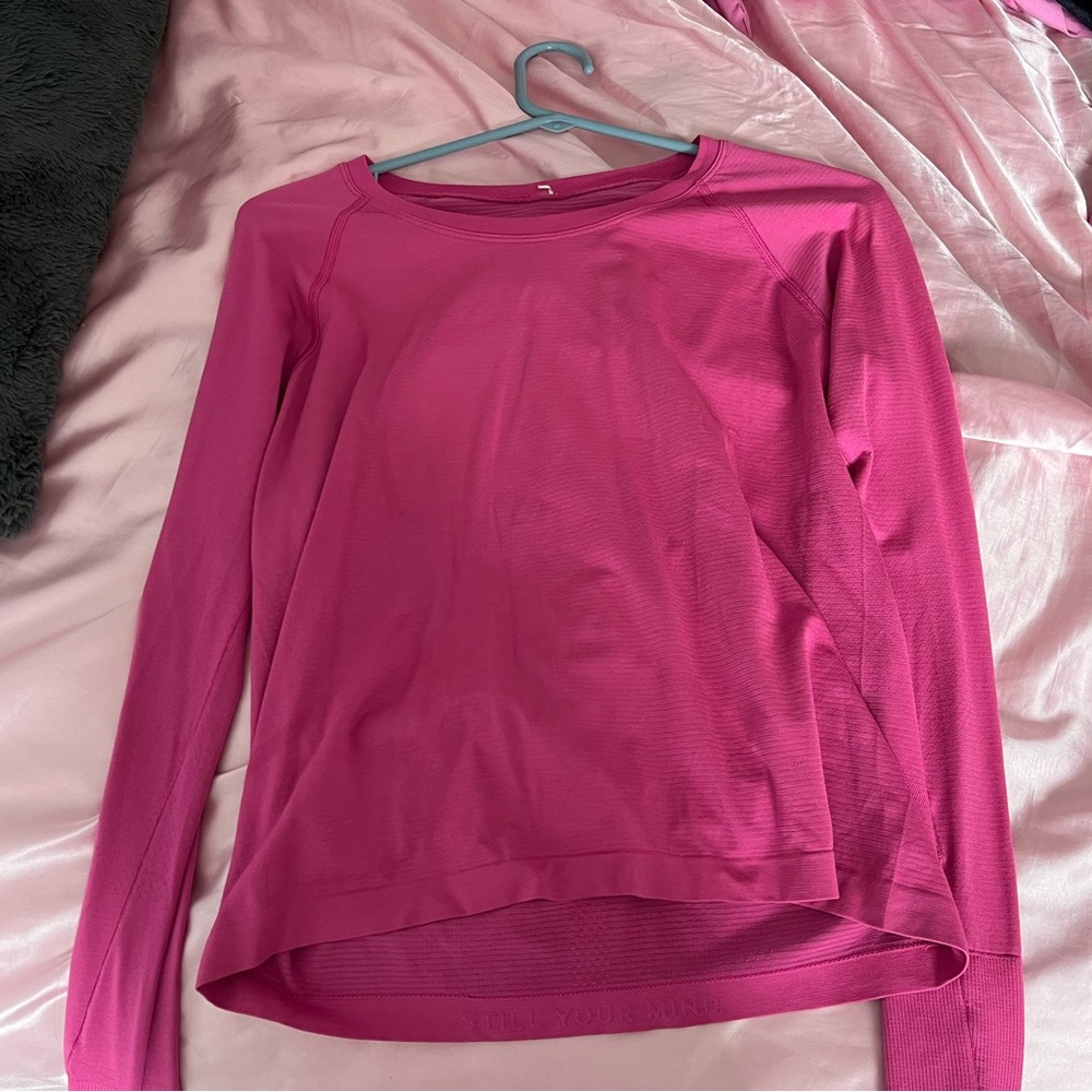 Long sleeve Lululemon top